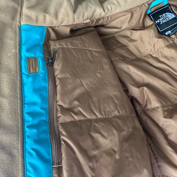 COPY - Women’s Northface winter jacket - Picture 7 of 8